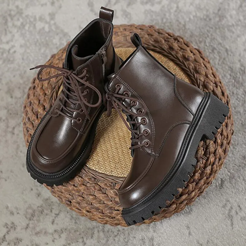 Women Ankle Boots 2023 new fashion Med Heels Ankle Boots Flat Platform Winter Designer Shoes British Style Retro Booties 40