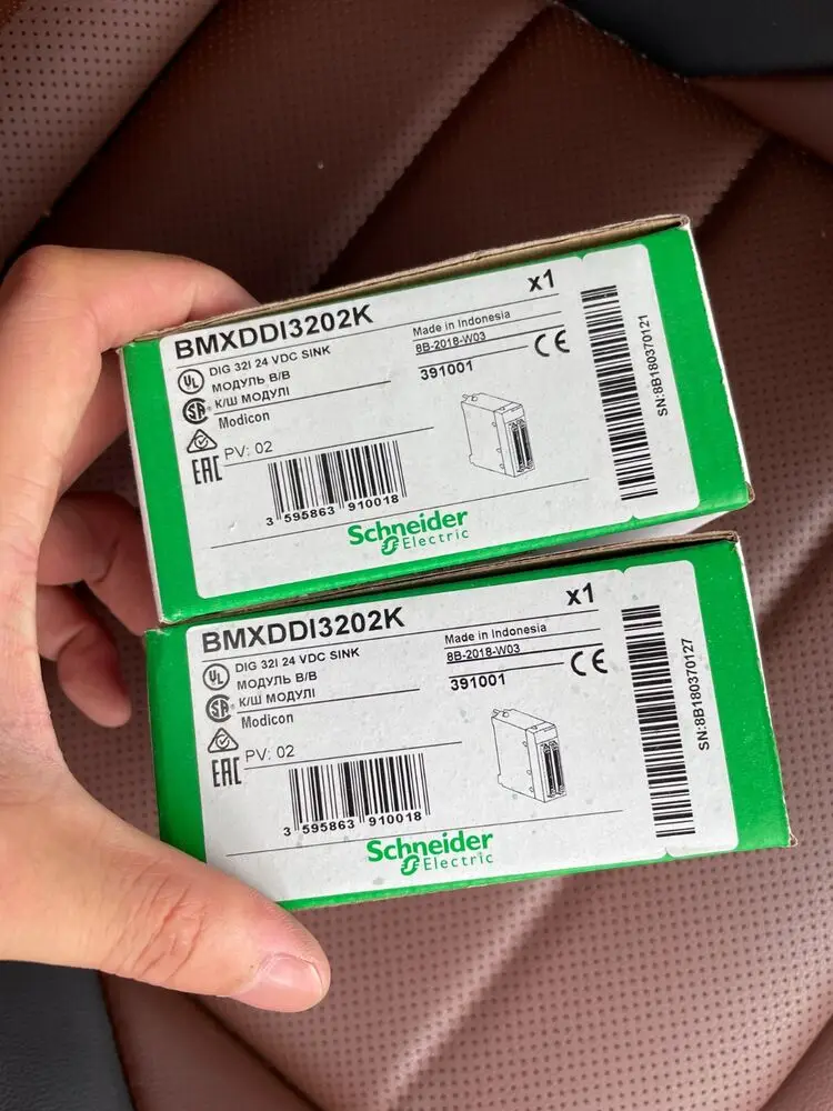 

Демпфированный входной модуль Schneider BMXDDI3202K, абсолютно новый с коробкой, быстрая доставка