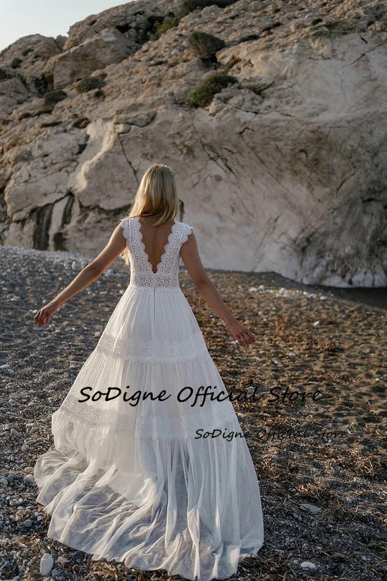 SoDigne A-line Boho Wedding Dresses V-neck Sleeveless Lace/Tulle Bridal Dress Beach Long Wedding Gown Robe De Mairee Customized 17 Saa4ed06448014724b6418508b6f676b0g