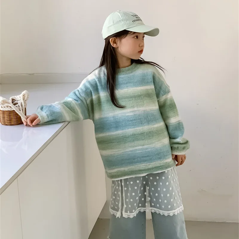 

2024 Spring Children Girl 2PCS Clothes Set Striped Korean Knitted Pullovers Suit Spliced Denim Wide Leg Pant Toddler Girl Outfit