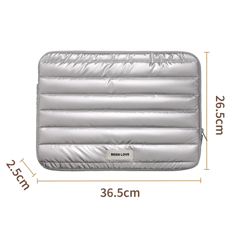 Sleek Laptop Sleeve: Protective Case