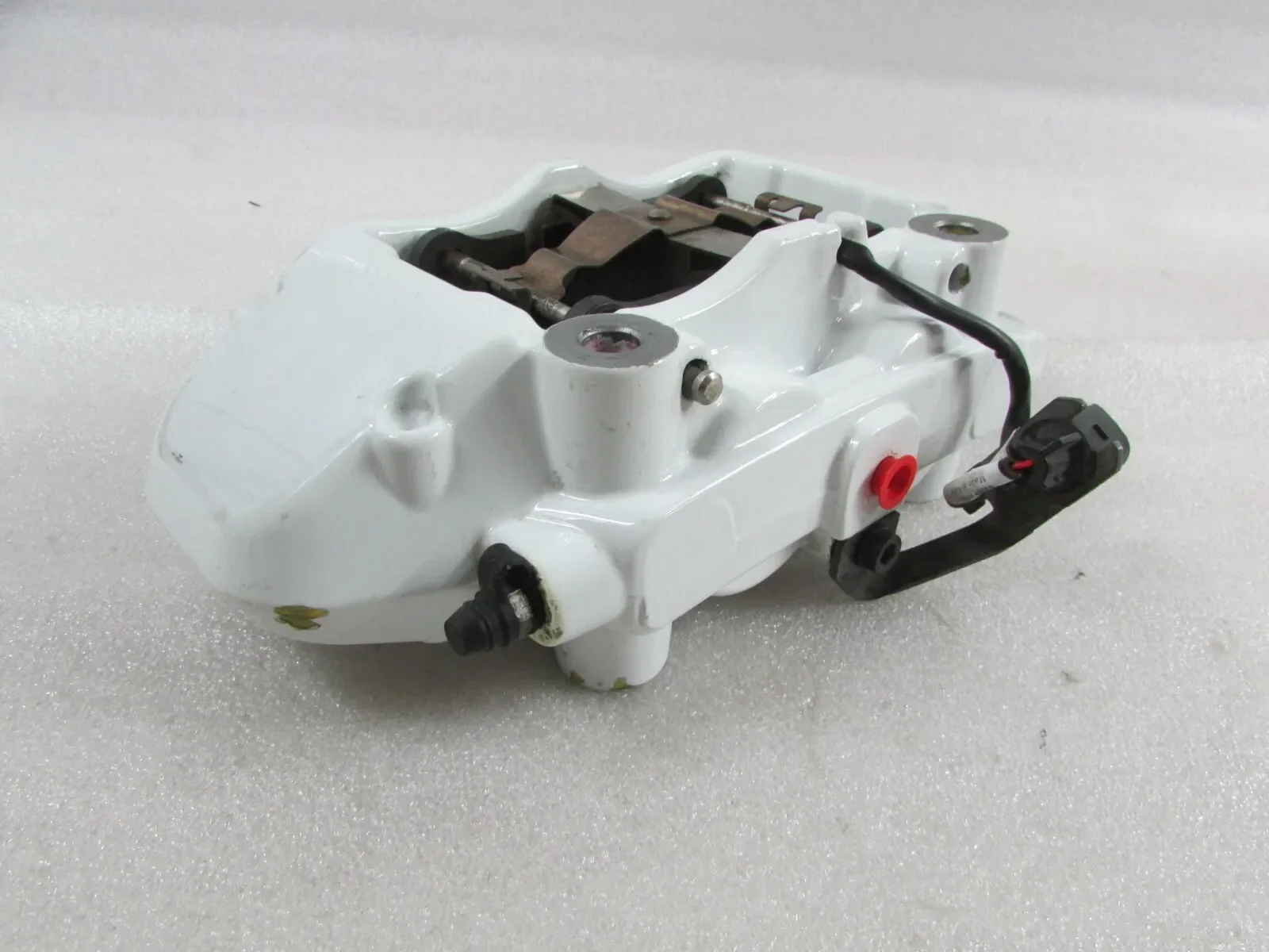 For Lamborghini Aventador, LH, Left Rear CCM Brake Caliper, Used, P/N 470615405C