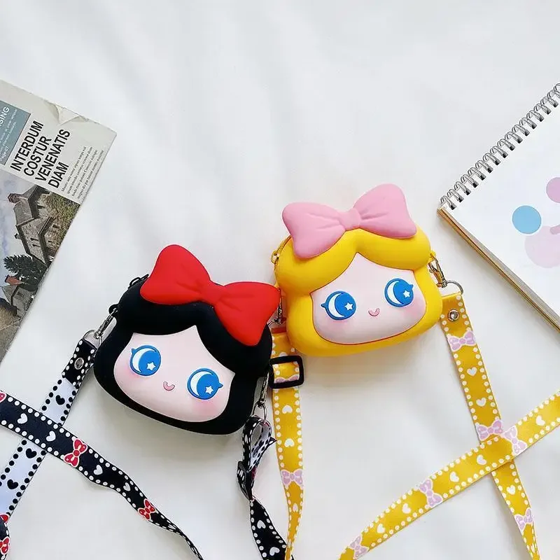 Cute Wallet Kawaii Princess Crossbody Bag Silicone Coin Purse Waterproof Shoulder Bag Cartoon Wallet for Teen Girls Women 4