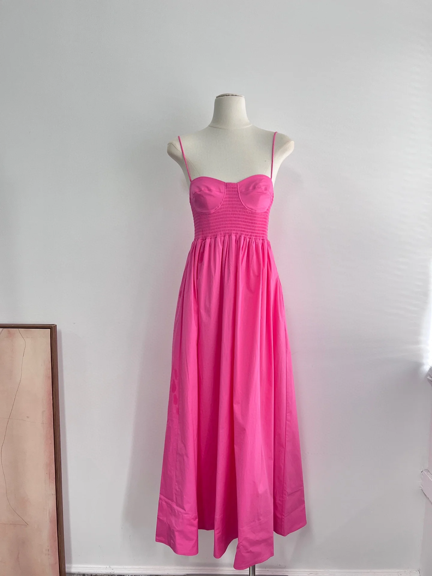 

New pink lace-up high waist long holiday dress with high figure proportions