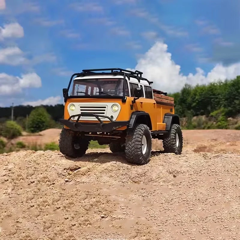 Châssis détaillé du CROSS RC JT4 1/10 Crawler Chenilles Électrique 4WD RTR montrant la suspension