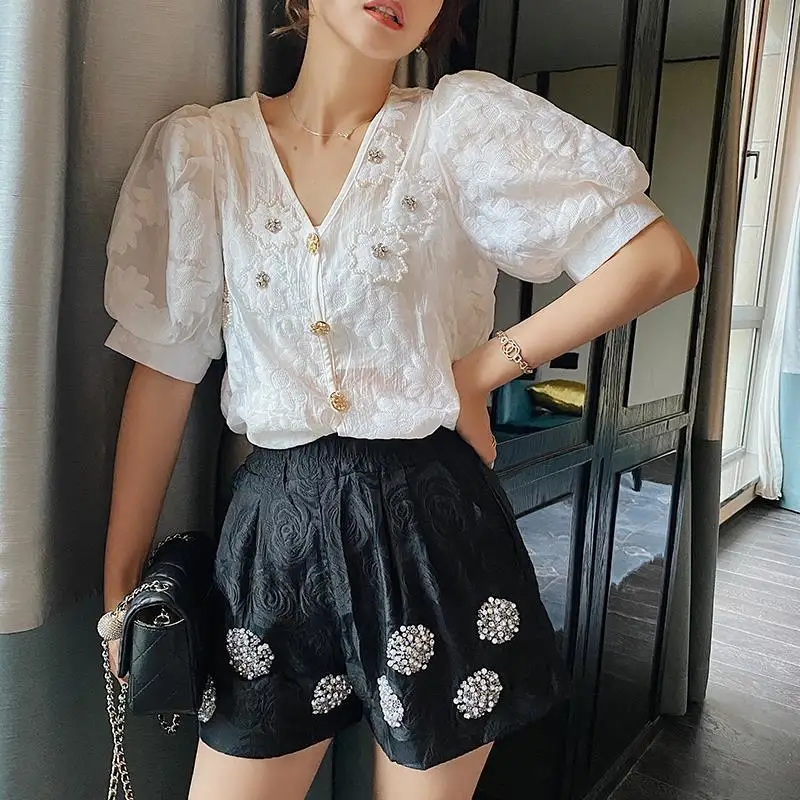 Jacquard Wide Leg Shorts Women Summer Shorts Black White Hand Made Beading Pearls Buttoms Lady Luxury Brand High Quality Shorts cargo shorts