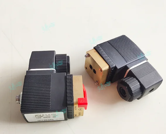 1089062110(1089-0621-10)Solenoid Valve 24V for Atlas Copco Air Compressor Parts 1089062114 1089062120 |