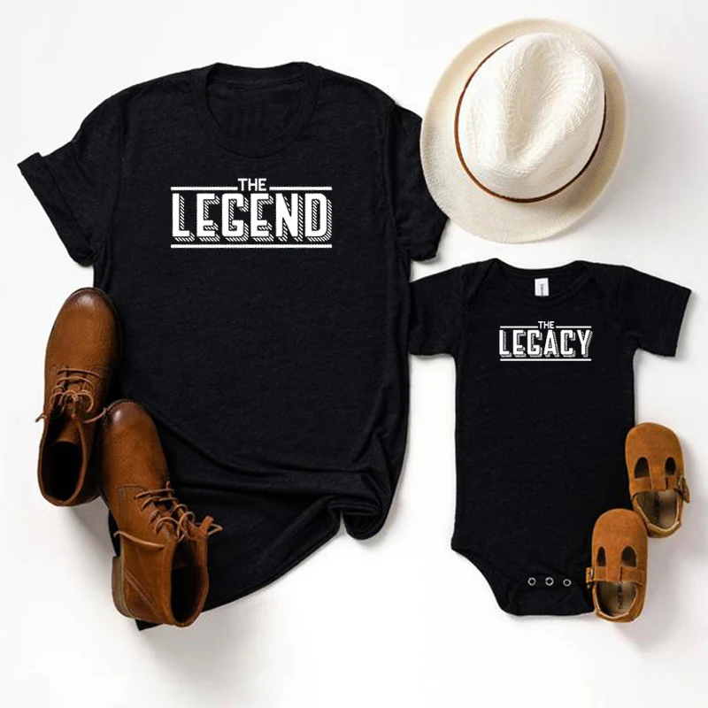 thumbnail image 1 of Camisetas de padre e hijo con leyenda Conjuntos navideños 2021 Camisetas a juego Regalo del día del padre Ropa a juego familiar Letras de moda, 1 of 5