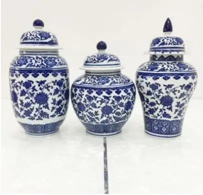 

New Ceramic Tea Pot Blue and White Porcelain Decoration of Tea Coffee Beans Sealed Storage Tank Classical Household Storage Tank