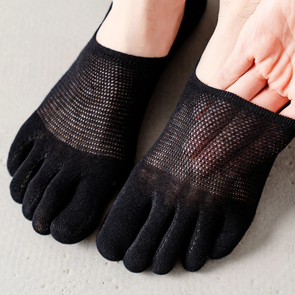 5 أزواج من الجوارب الرجالية ذات اللون الصلب بخمسة أصابع من السيليكون المضادة للانزلاق، جوارب رياضية قابلة للتنفس من القطن