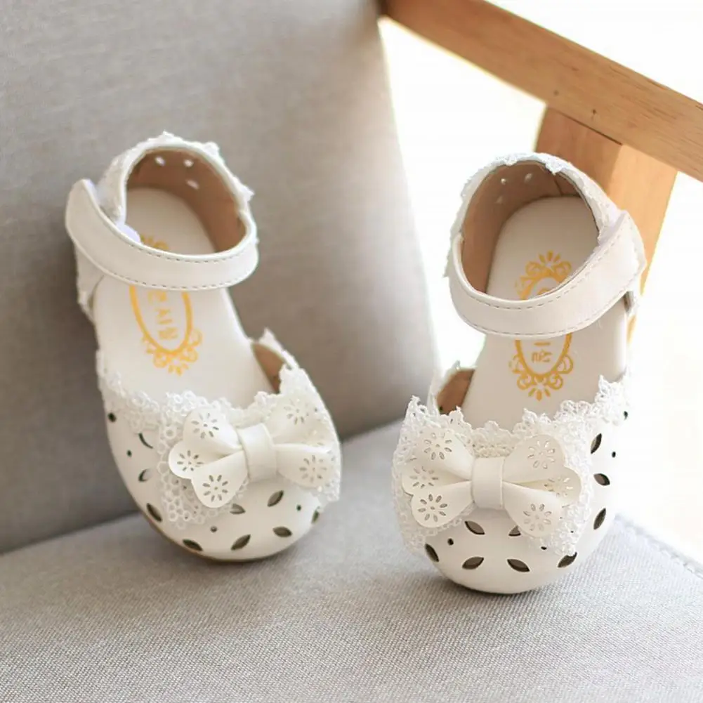 1 Pair Cute Girls Shoes Soft Girl Sandals Sweet Non-slip Smooth Surface Girls Shoes