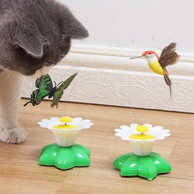 New Rotating Electric Butterfly, Hummingbird And Bee Pet New Product Rotating Around Flowers To Cats And Butterflies Pet Toys