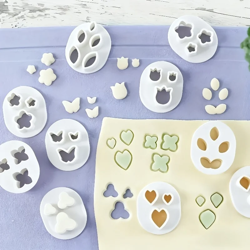 10Pcs 미니 꽃 잎 나비 마이크로 폴리머 클레이 커터 세트 귀걸이 클레이 몰드를위한 작은 보석 만들기 도구