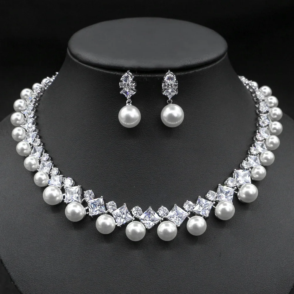 

European and American fashion versatile wedding jewelry, pearl necklace earrings set, women's collarbone chain tassel earrings