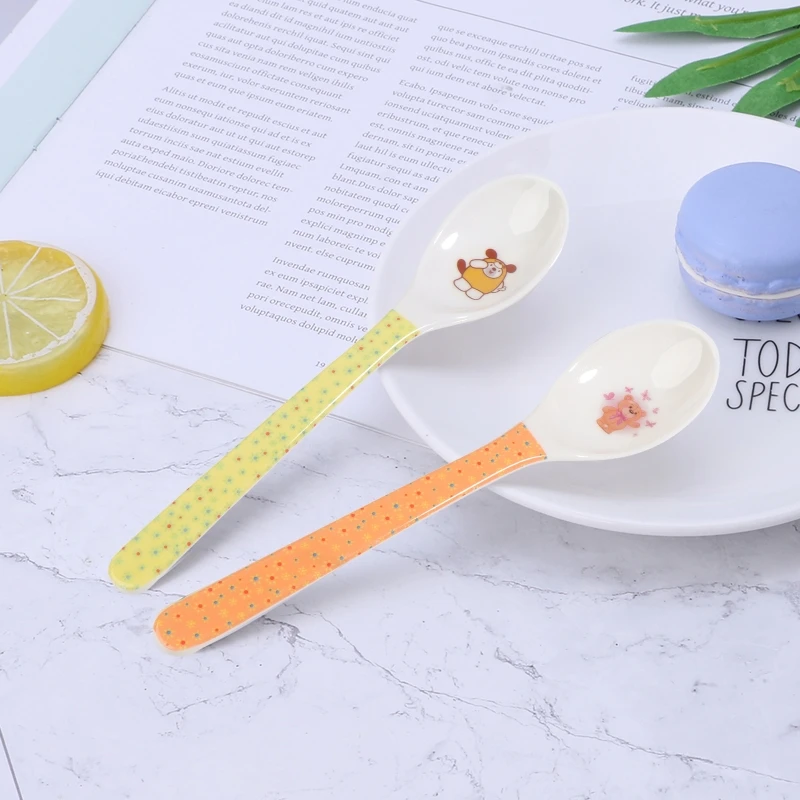 Safe Plastic Cartoon Printing Baby Kids Feeding Spoon Children's Long Soup Coffee Spoon Dinnerware Random Color