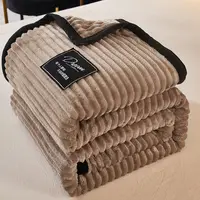 Cooling Bedding Quilt All-Season Air Conditioning Comforter Lightweight Fiber Cooling Comforter Cover For Home Bedroom Living 2