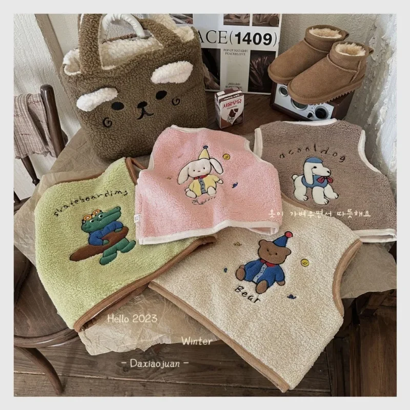 

Корейский жилет для маленьких мальчиков и девочек, зимняя одежда, милая мультяшная собака, крокодил, медведь, детский утепленный плюшевый жилет, кавайный жилет для малышей