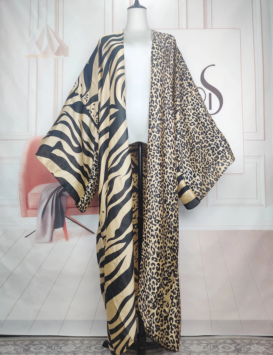 Europe Fashion 2023 Autumn Leopard Print Muslim Lady Long Cardigans Casual African Women Swimwear Loose Duster Coat For Holiday autumn fashion lurex ombre striped viscose scarf lady print soft shawls and wraps pashmina bufandas muslim hijab sjaal 180 90cm