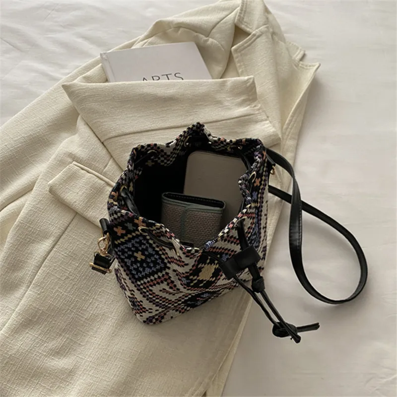 Women's White Bucket Bag with Vibrant Floral Pattern Adjustable Drawstring Closure Convertible Crossbody/Handbag for Women Bag