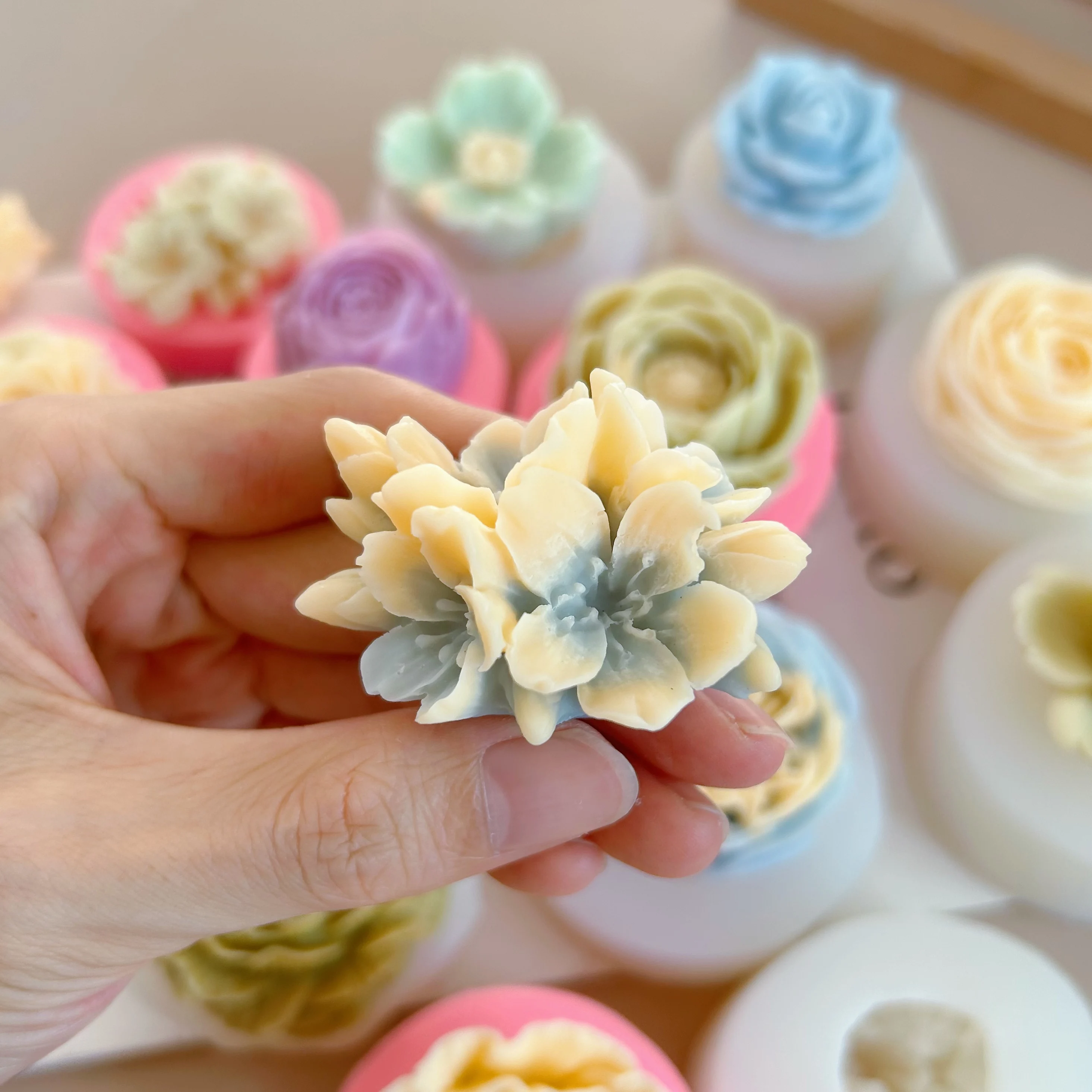 3D Cherry Blossom Candle Mold 4