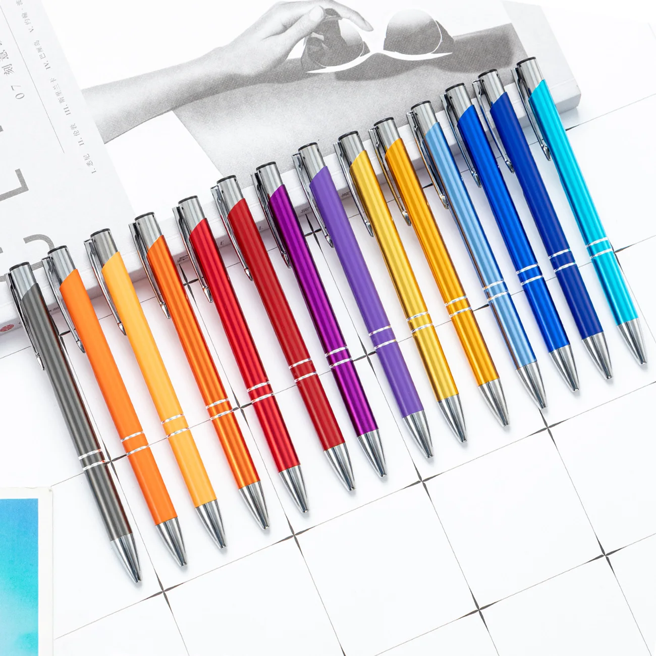 

1pcs Metal Ballpoint Pens Push Creative Small Gifts for Students Advertising Pens Aluminum Shaft Pens