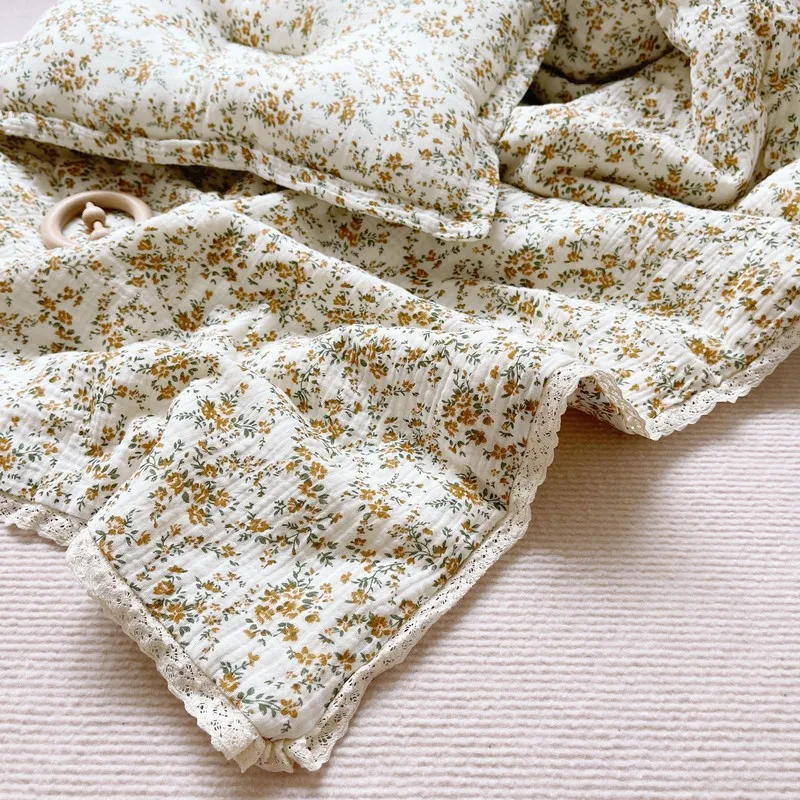 Vintage Floral Cotton Quilts for Babies & Toddlers Organic Cotton Reversible Crib Quilted Blanket 120x150cm