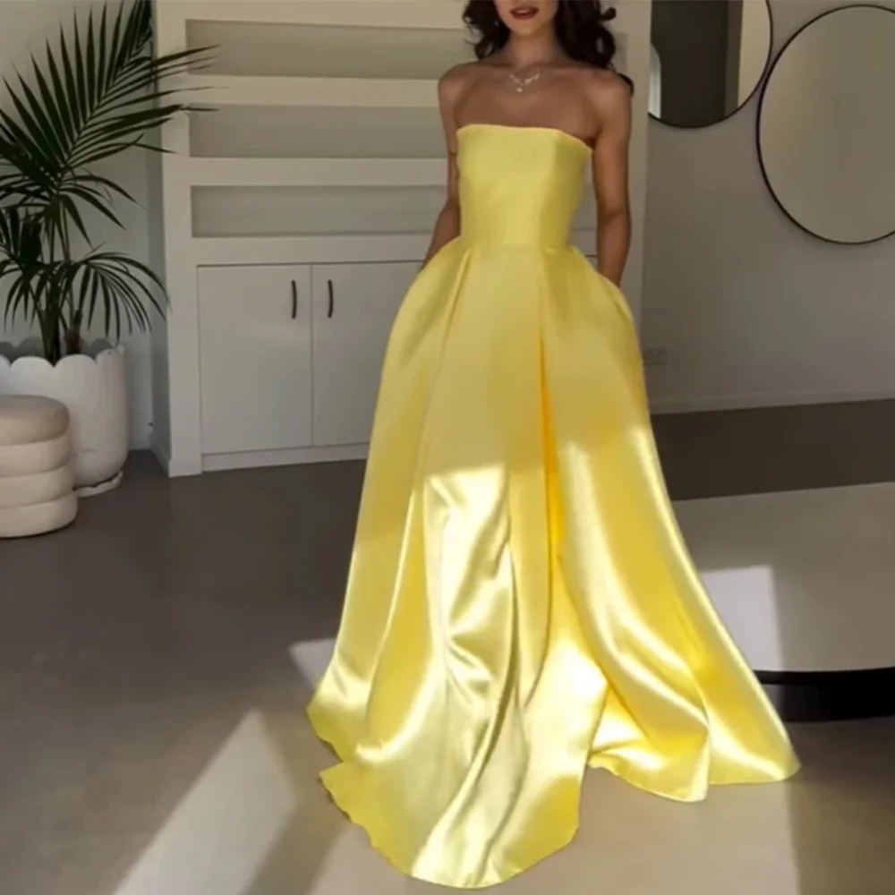 

Simple Long Yellow Evening Dresses Strapless Satin Sleeveless A Line Sweep Train Vestidos Para Eventos Especiales