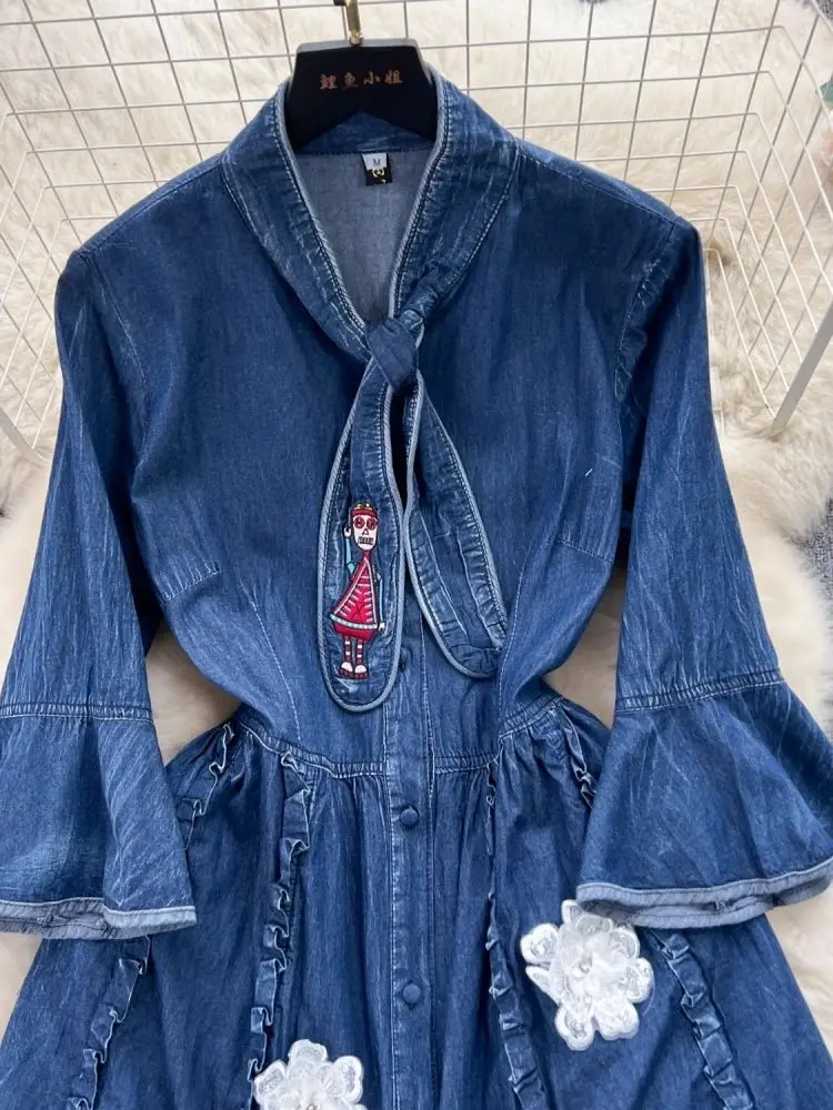 Autumn Fashion Flower Embroidery Denim Dress Woman's Cartoon Bow