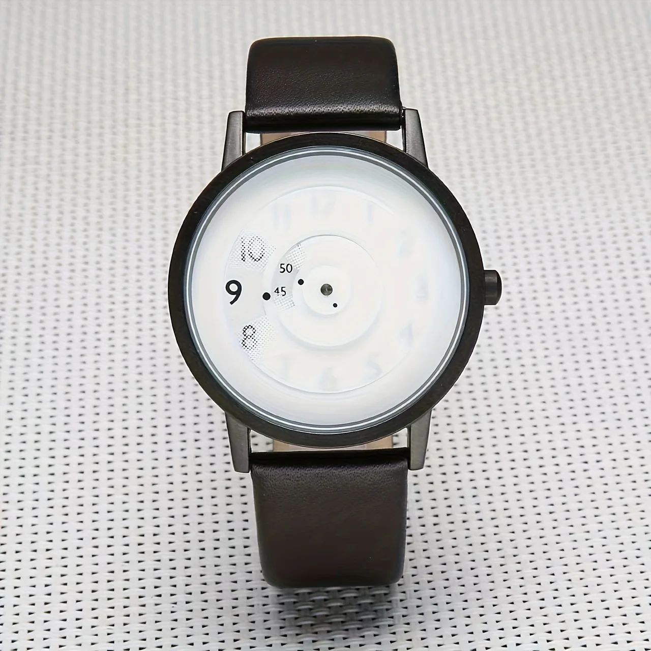 ساعة بتقنية كورية سوداء ، بسيطة ، مفهوم الموضة الع...