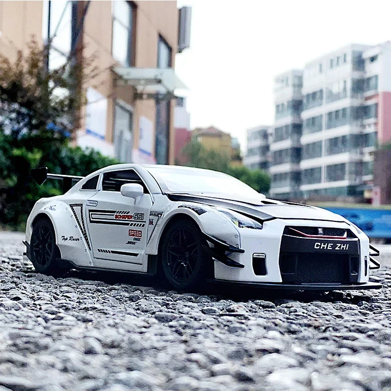 1/24 Big Size Nissan GTR R35 Racing Car Model Alloy Diecast
