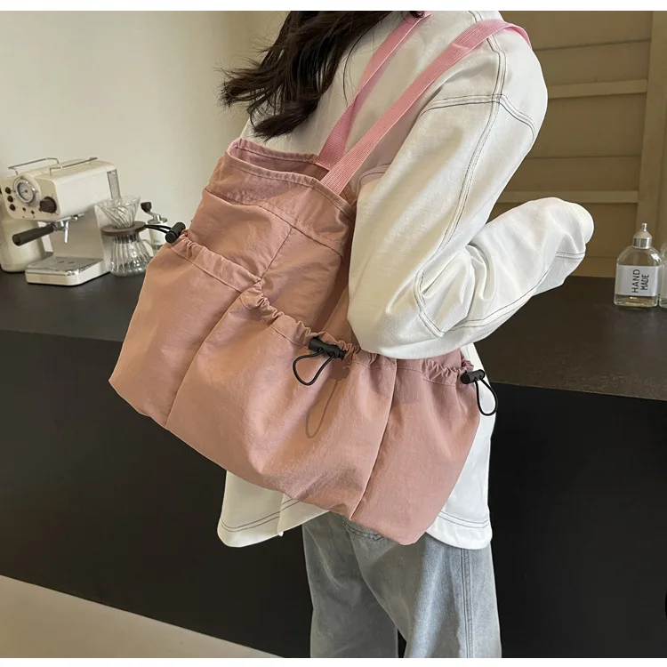 Large Capacity Tote Bag Fashion Shoulder Canvas Bag Work Commuting Bucket Bag
