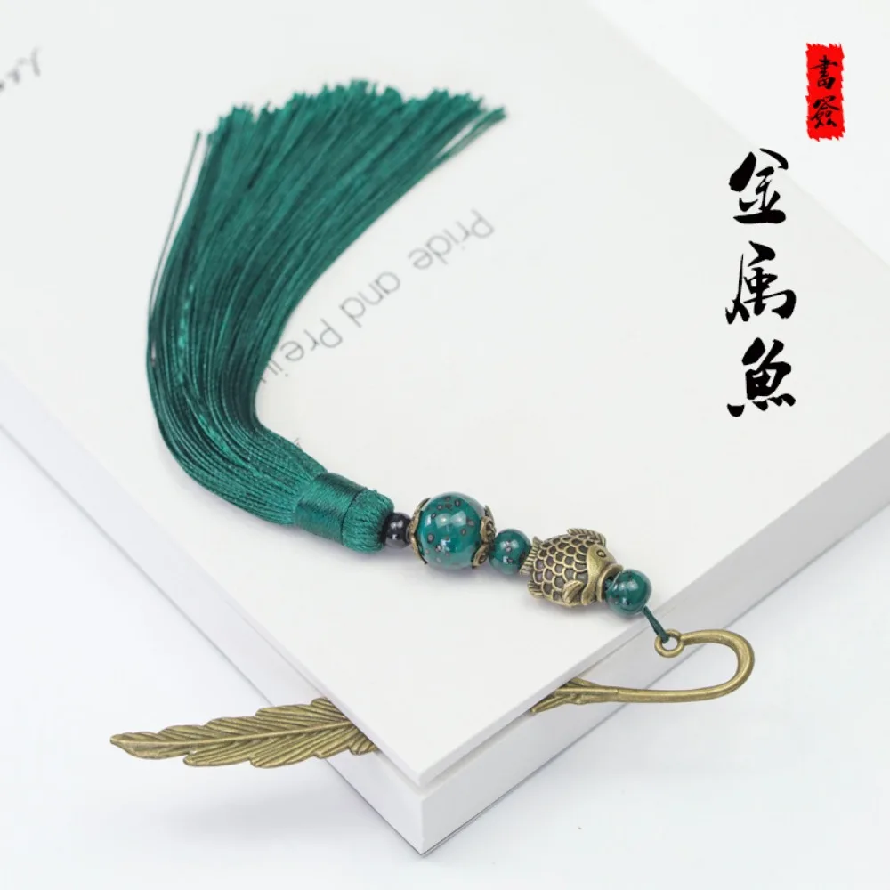 1PC Chinese Style Retro Metal Bookmark with Tassel Creative Plum Book Mark Students Stationery School Office Supply Gifts