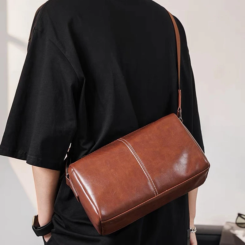 Fashionable New Shoulder Bag 2023, Simple And Casual Small Square Bag, Large Capacity, High-End Feeling, Crossbody Men's Bag