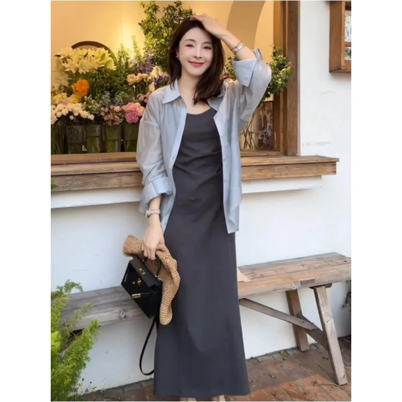 Iron gray