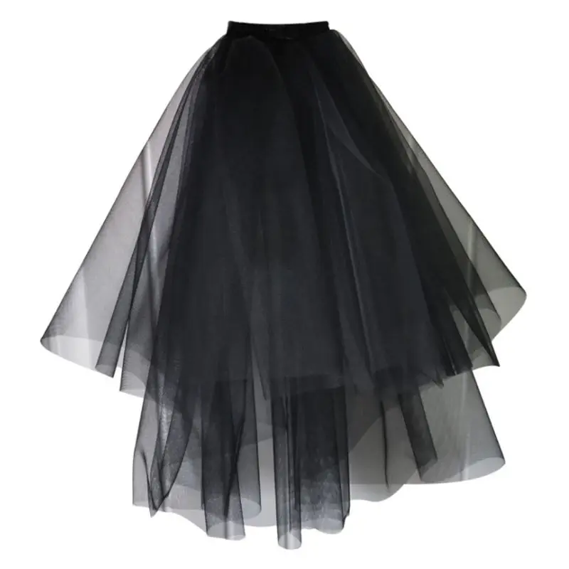 2024 New Womens Layered Black Tulle Short Wedding Veil with Comb Halloween Cosplay Costume Bridal Party H Accessories Props bridal wedding veils two layer 75cm comb ewhite veil for wedding party tulle veil new arrival