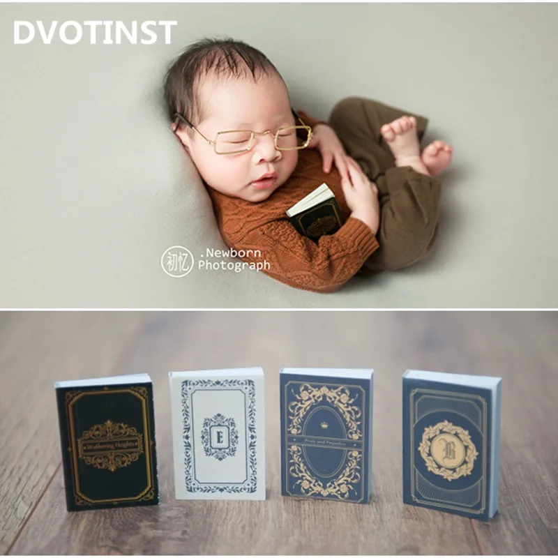Реквизит для фотосъемки новорожденных Dvotinst мини-книги в стиле ретро 4 шт.