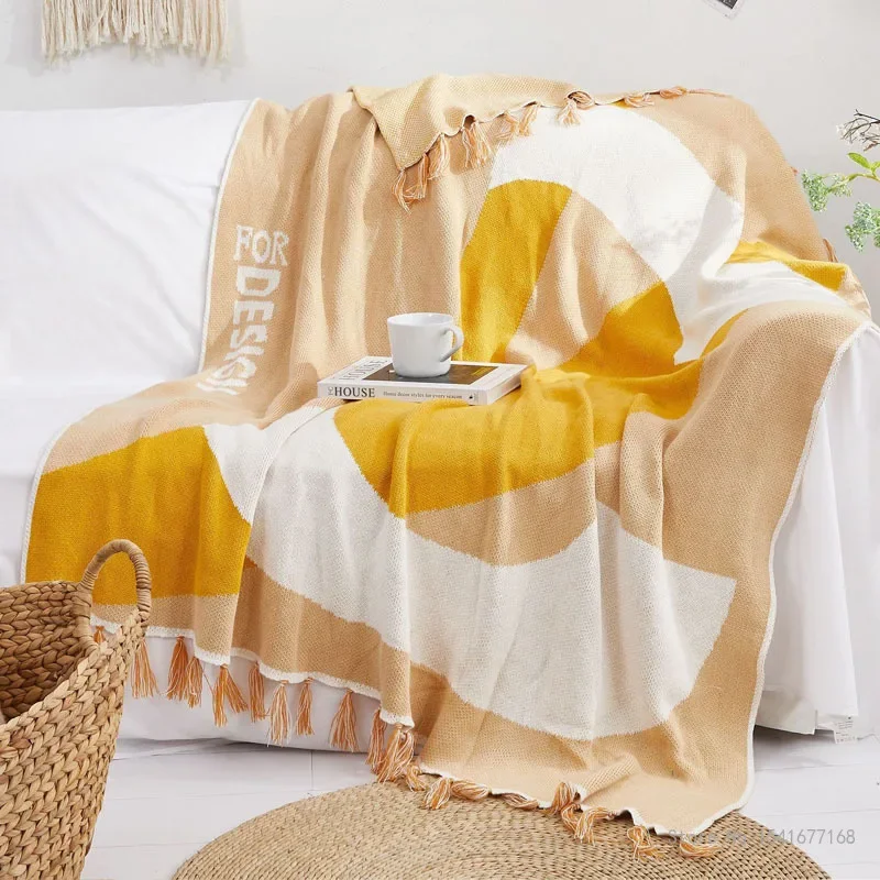 Knitted Tassel Cotton Blanket, Sofa Cover, Office Lunch Break, Air Conditioning Photography Props, Pastoral Nordic style blanket