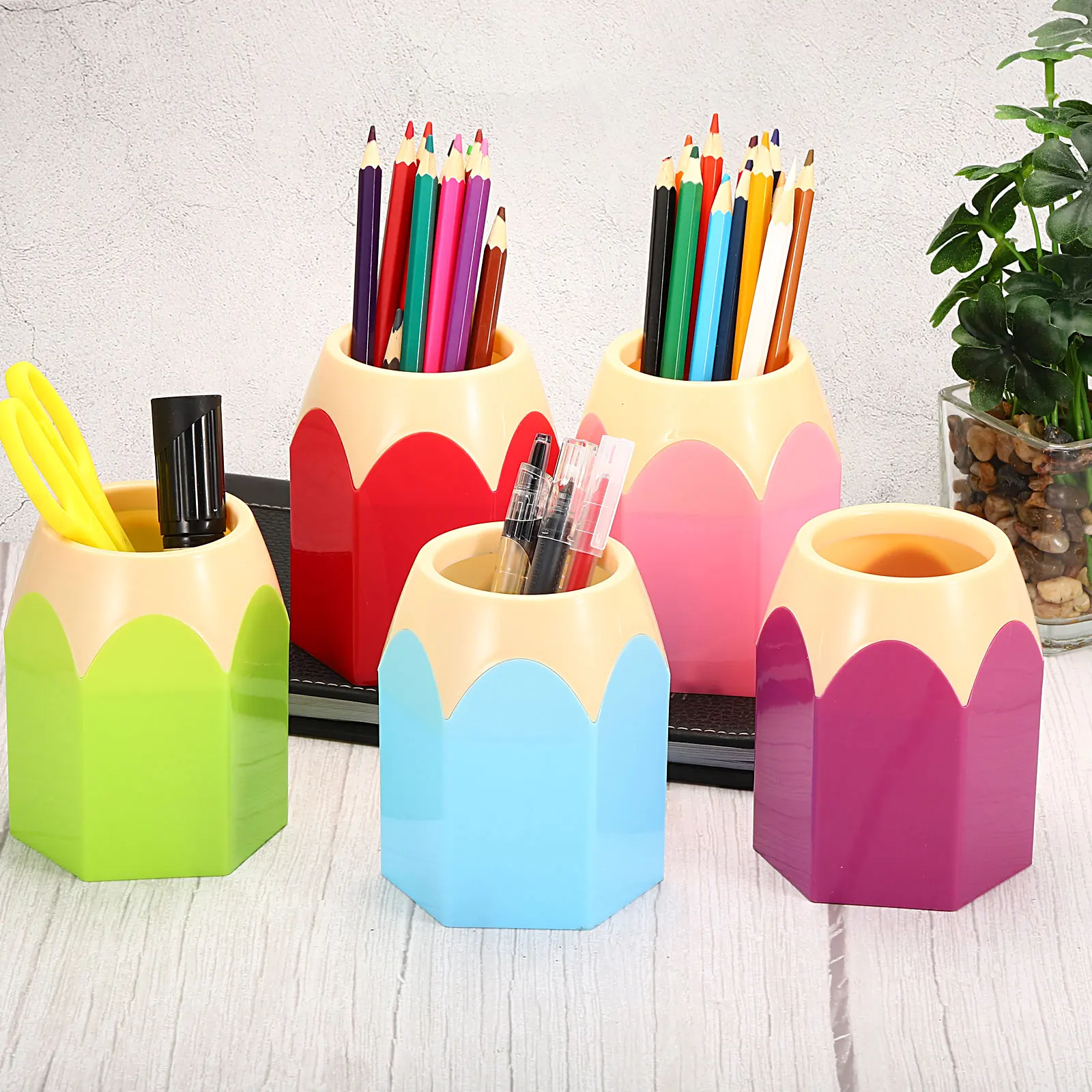 1Pcs Pencil Shaped Make Up Brush Pen Holder Pot Office Stationery Storage Organizer School Supplies for Kids Cute Pens Holder