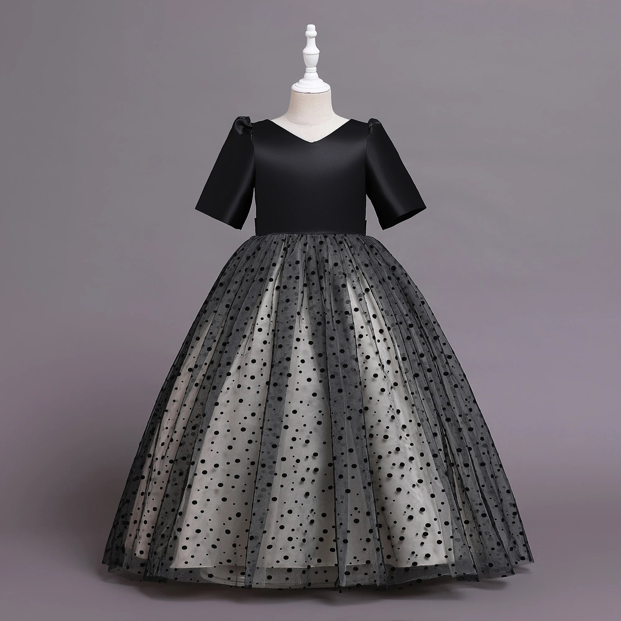 

3 Colors 110cm-160cm Children Black Dress Half Sleeve Dot Mesh Princess Skirt Performance Party Vestidos