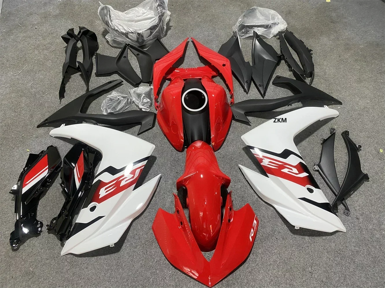 

For YAMAHA YZFR25 YZFR3 YZF R3 R25 2014 2015 2016 2017 2018 Motorcycle ABS Plastic Body Protective Shell Guard Plate Fairing Kit