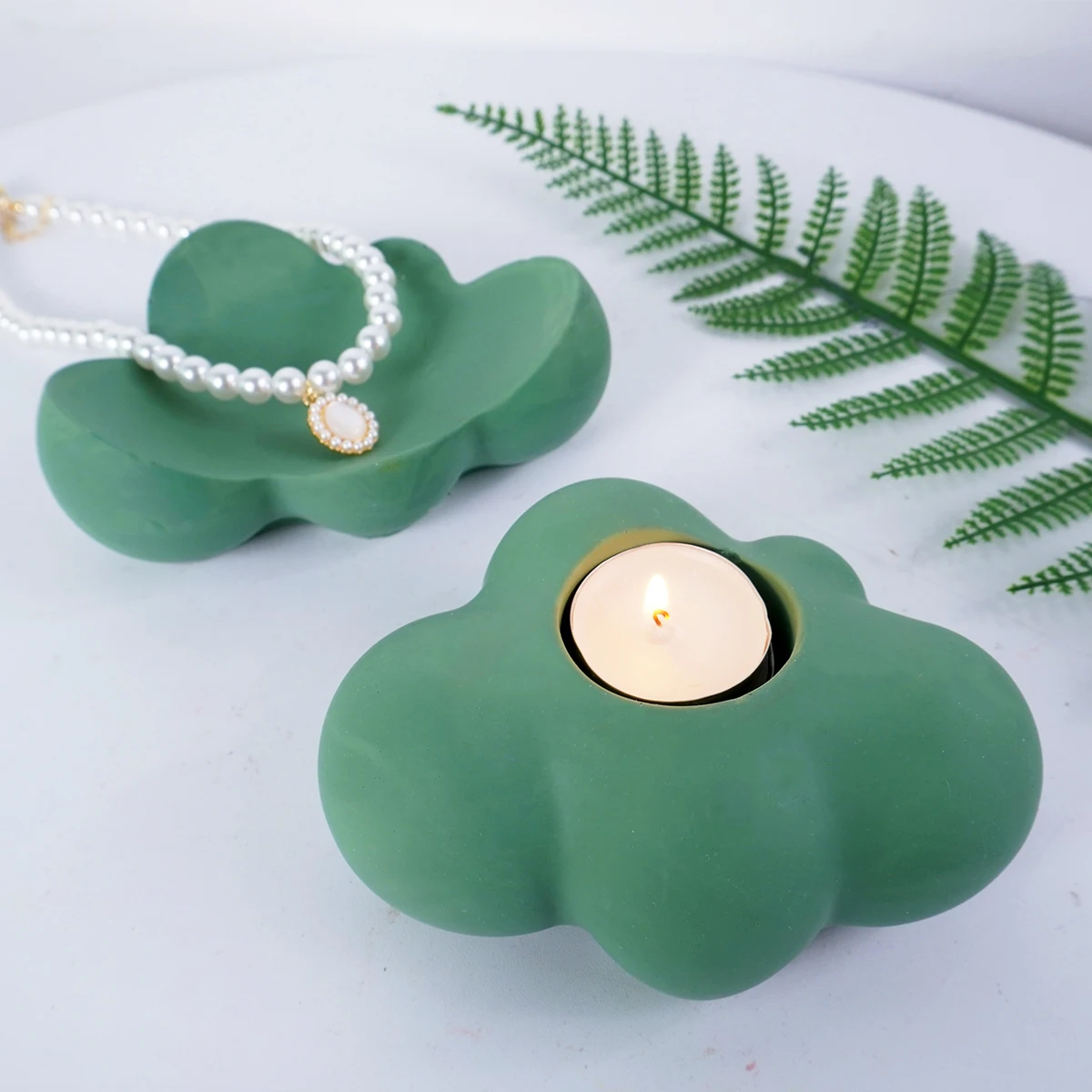 Description Picture 4 of item3D Cloud Candle Holder Silicone Mold DIY Gypsum Cement Candlestick Jewelry Storage Display Irregular Tray Mold Crafts Home Decor