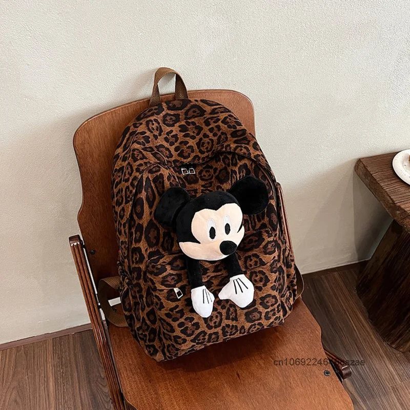 thumbnail image 4 of Mochila con estampado de leopardo de gran capacidad y diseño lindo de Mickey Doll, nueva mochila de moda para estudiantes, versión coreana, bolso de tendencia informal, 4 of 6