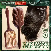 Brosse démêlante pour cheveux en bois de santal à dents larges, personnalisable avec nom, pour massage du cuir chevelu 1