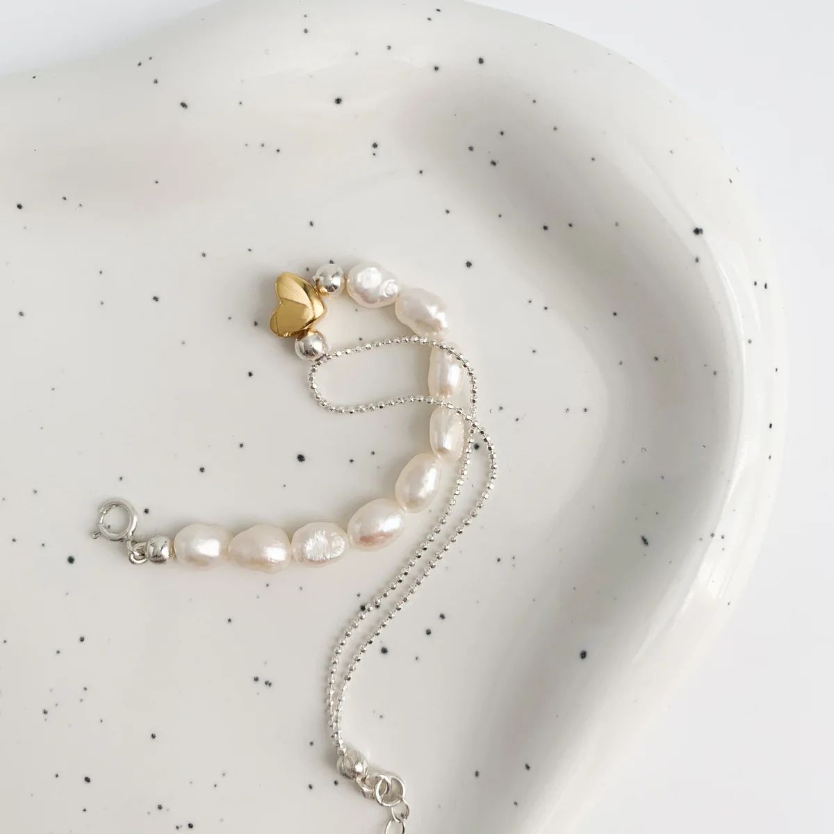 

Браслет из серебра 925 пробы с пресноводным жемчугом