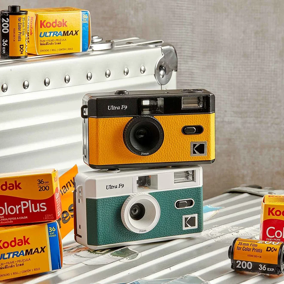 Kodak Ultra F9 Film Camera 35mm Kodak Focus Free Reusable Built in Flash Multiple Colors with Package Portable Optional Film