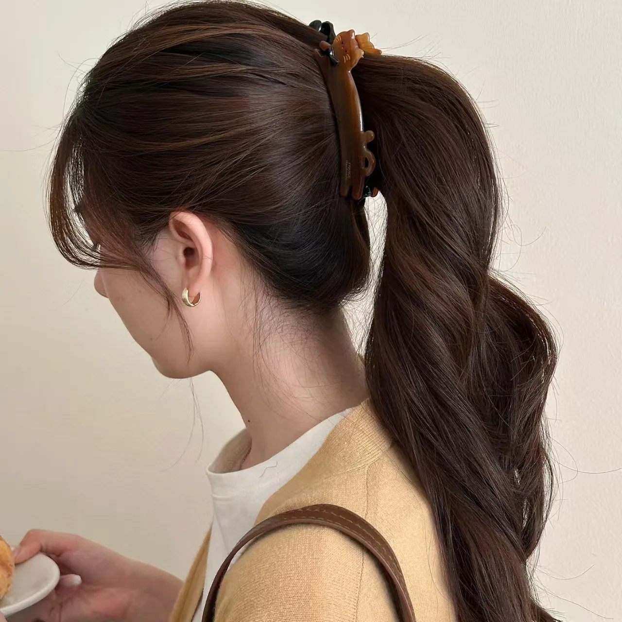 Katzenförmige Acetat-Haarspange im koreanischen Stil für Frauen, vertikaler Hinterkopf-Clip, Pferdeschwanz-Haarnadel, Bananenclip im High-End-Look – Detail 6