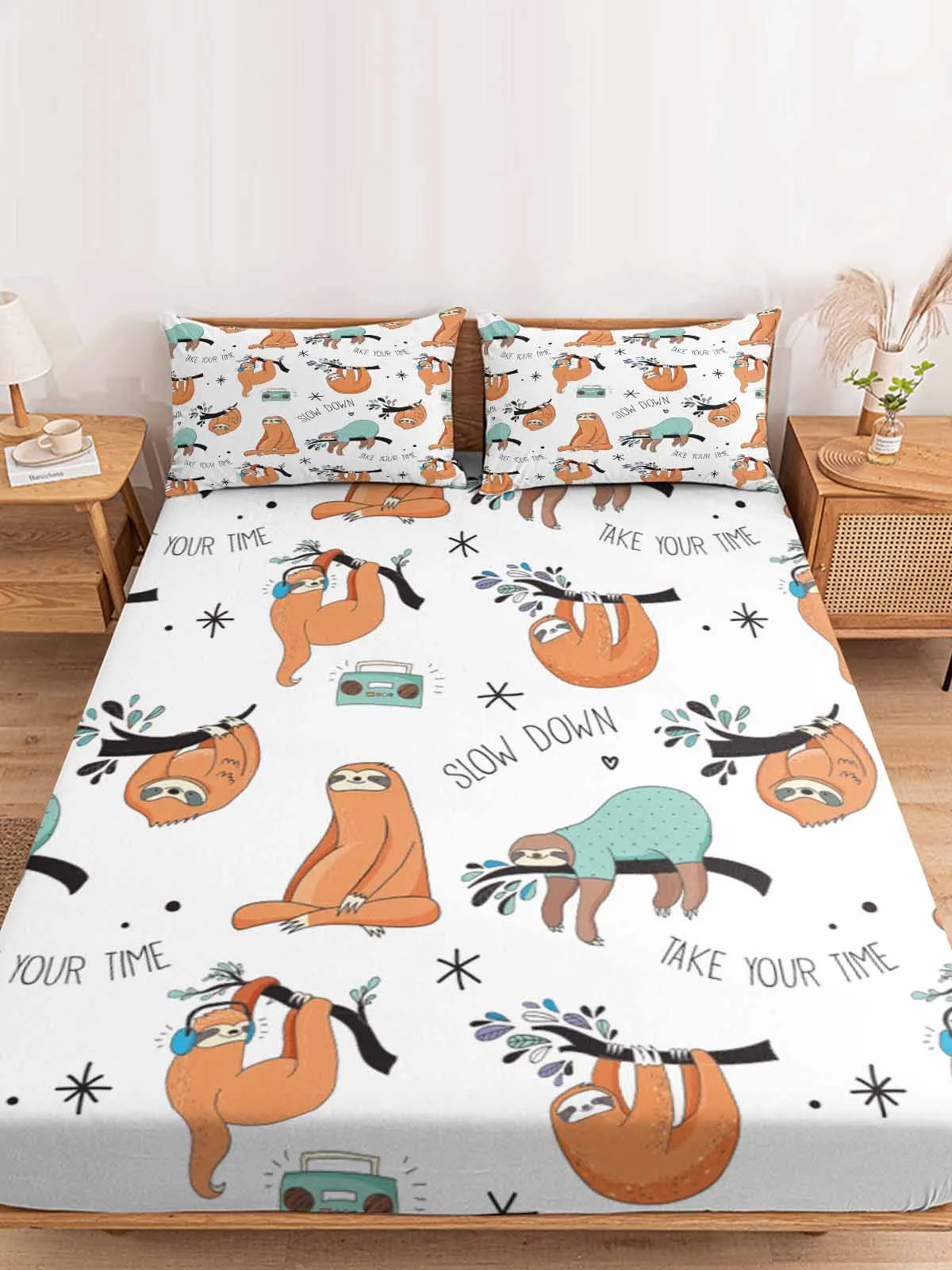 

Cute Sloth Lying Down Animal Drawing Hand Drawn Bed Mattress Fitted sheet Elastic Rubber Band Non-slip Bed Sheet Pillowcase Set