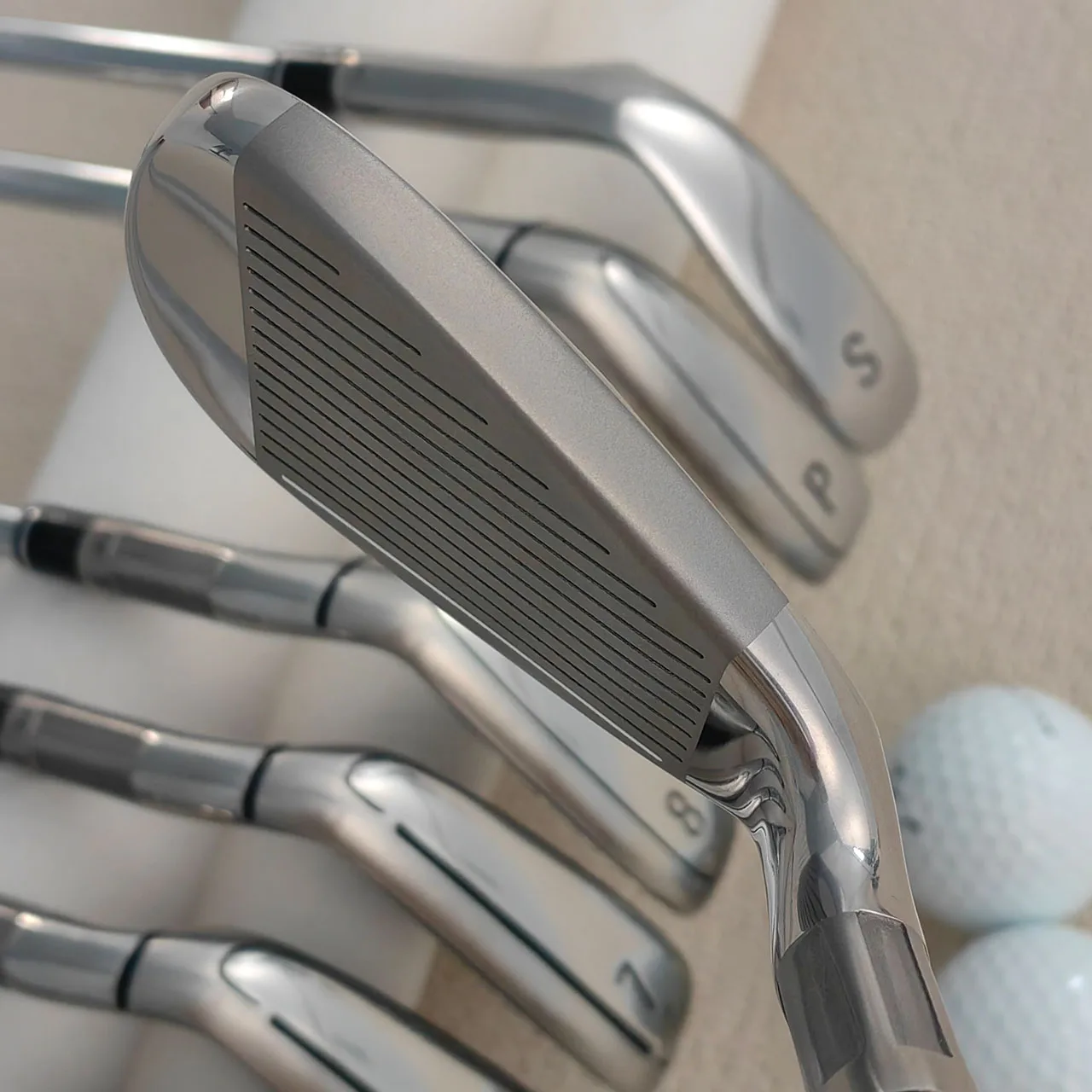 Golf club M6 Men's eight irons All new