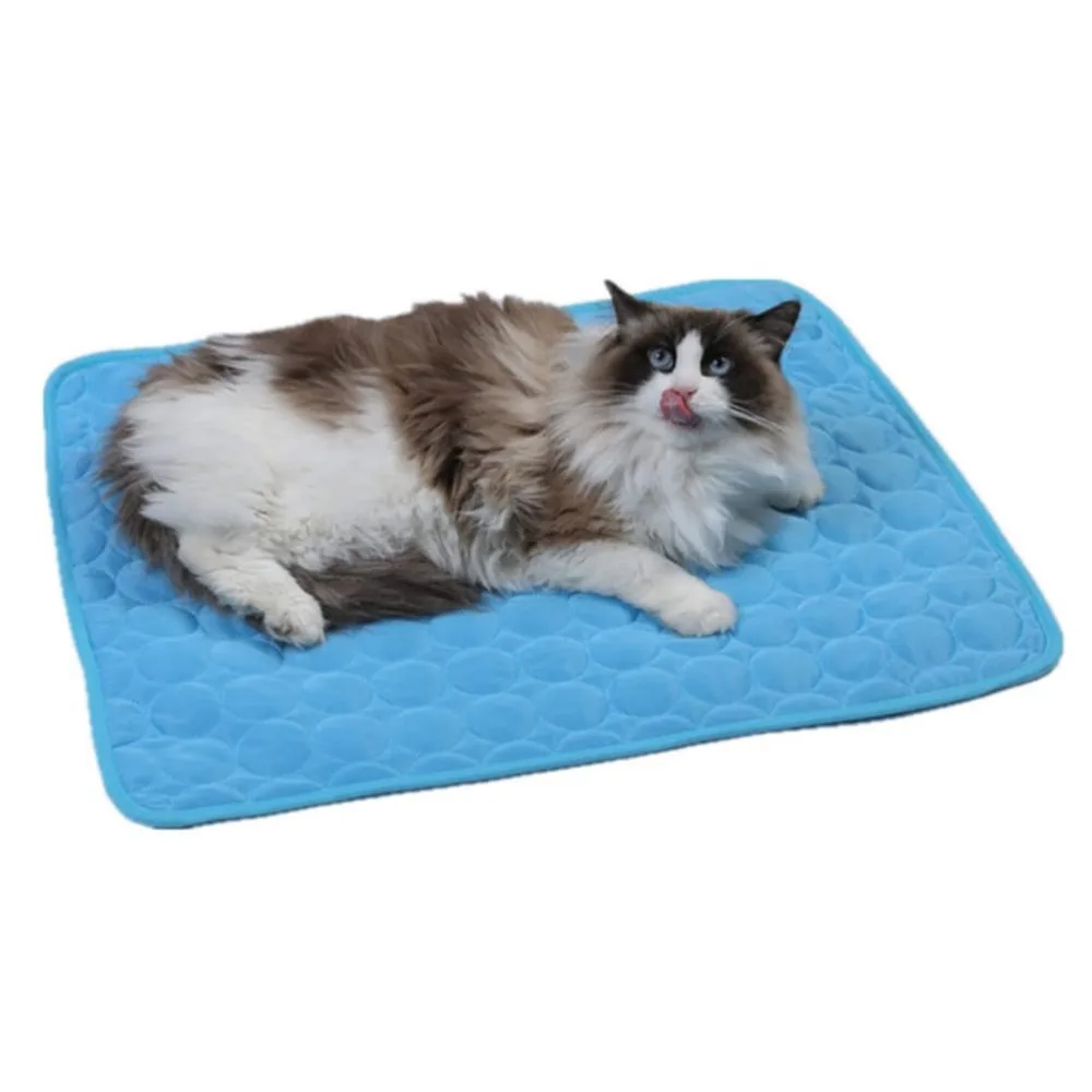 Pet Cooling Mat Pet Summer Cooling Pad Self-Cooling Ice Silk Pet Bed Dog Cat Nest Breathable Cooling Sleeping Pad