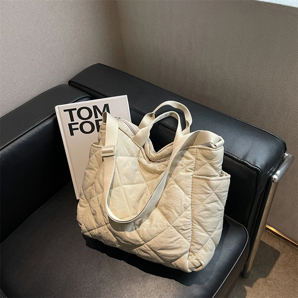 Autumn Winter Top-handle Bag Large Capacity Quilted Underarm Bas Rhombic Lattice Solid Color Casual Fashion for Street Shopping